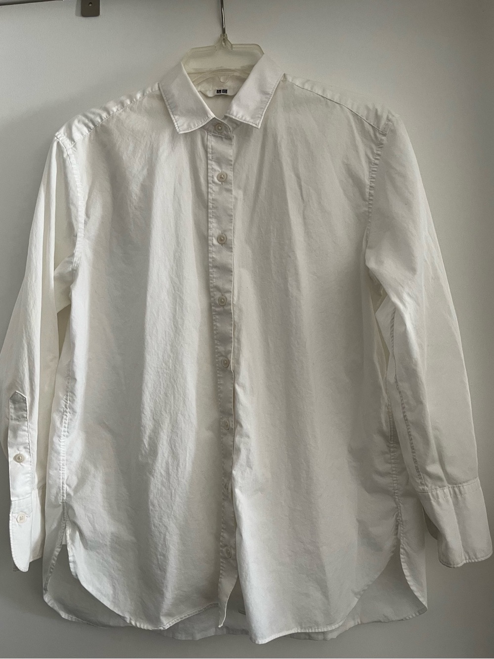 UNIQLO White Oversized Button-up Shirt